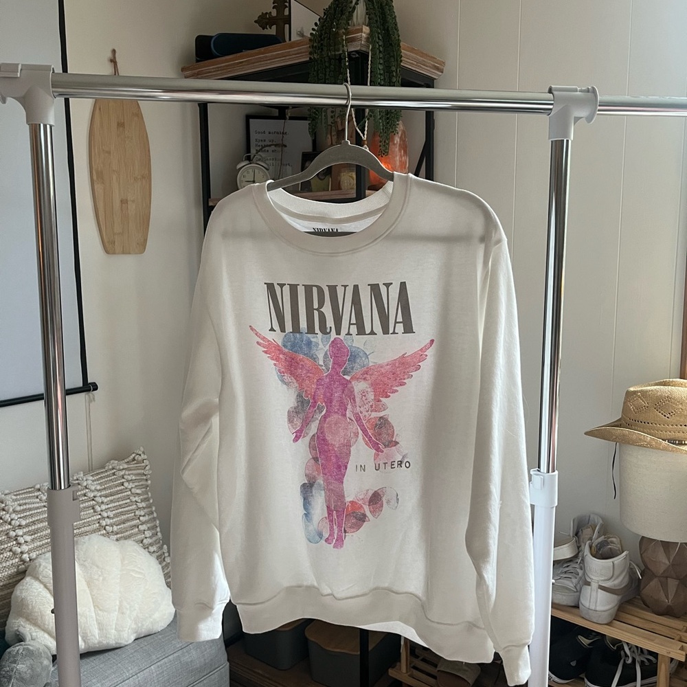 NIRVANA White Smiley Face Tee